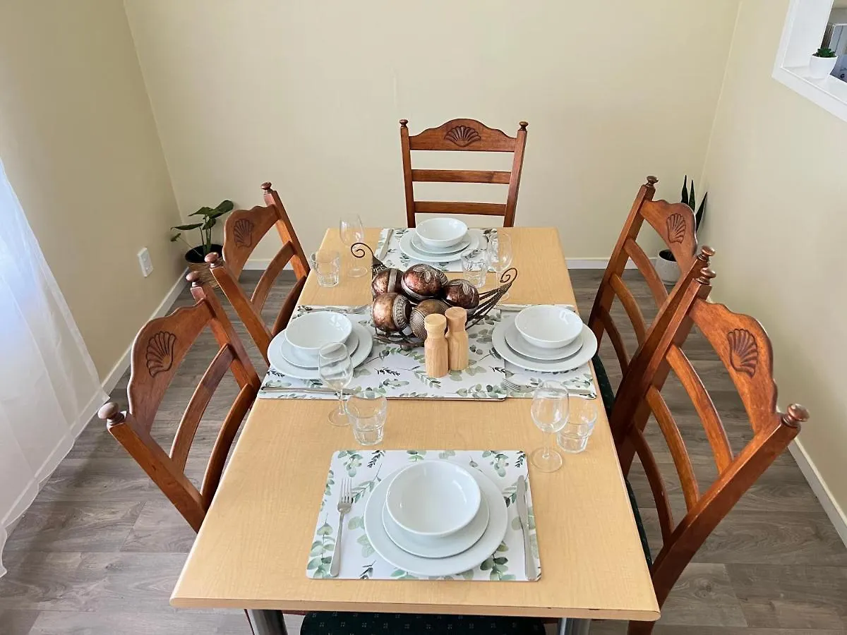 Spacious 3 Bedroom Near Skyline-5 Min Walk Rotorua
